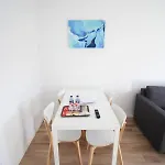Oriente Dna X Apartment