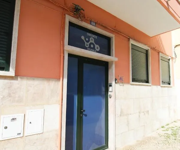 Oriente Dna X Apartmán