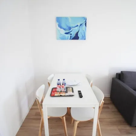 Oriente Dna X Apartmán