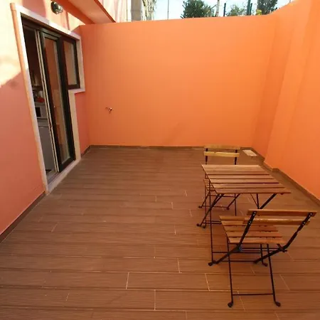 Oriente Dna X * ליסבון