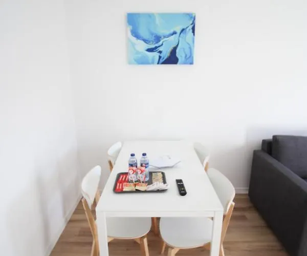 Oriente Dna X Apartment