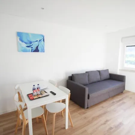 Oriente Dna X Apartman Lisboa