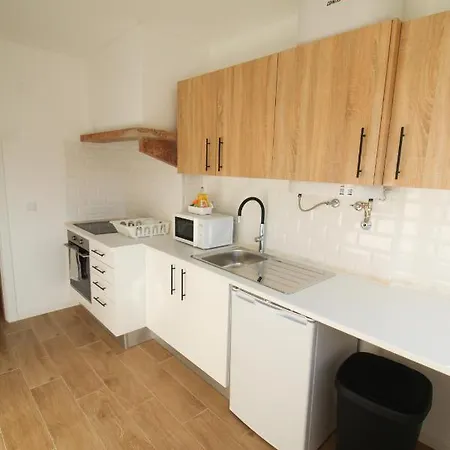 Oriente Dna X Apartman Lisboa